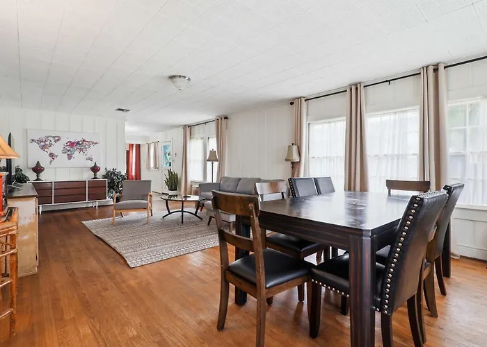 Spacious 4br For Crews & Groups With Free Parking * Lafayette