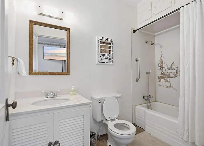 Spacious 4br For Crews & Groups With Free Parking Hébergement de vacances *